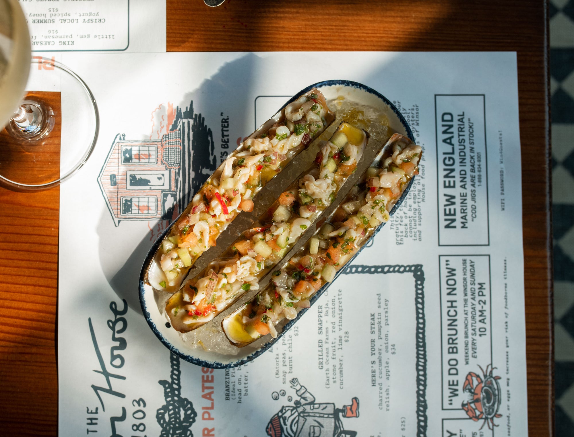 Wild In-Shell Razor Clams from Duxbury, MA