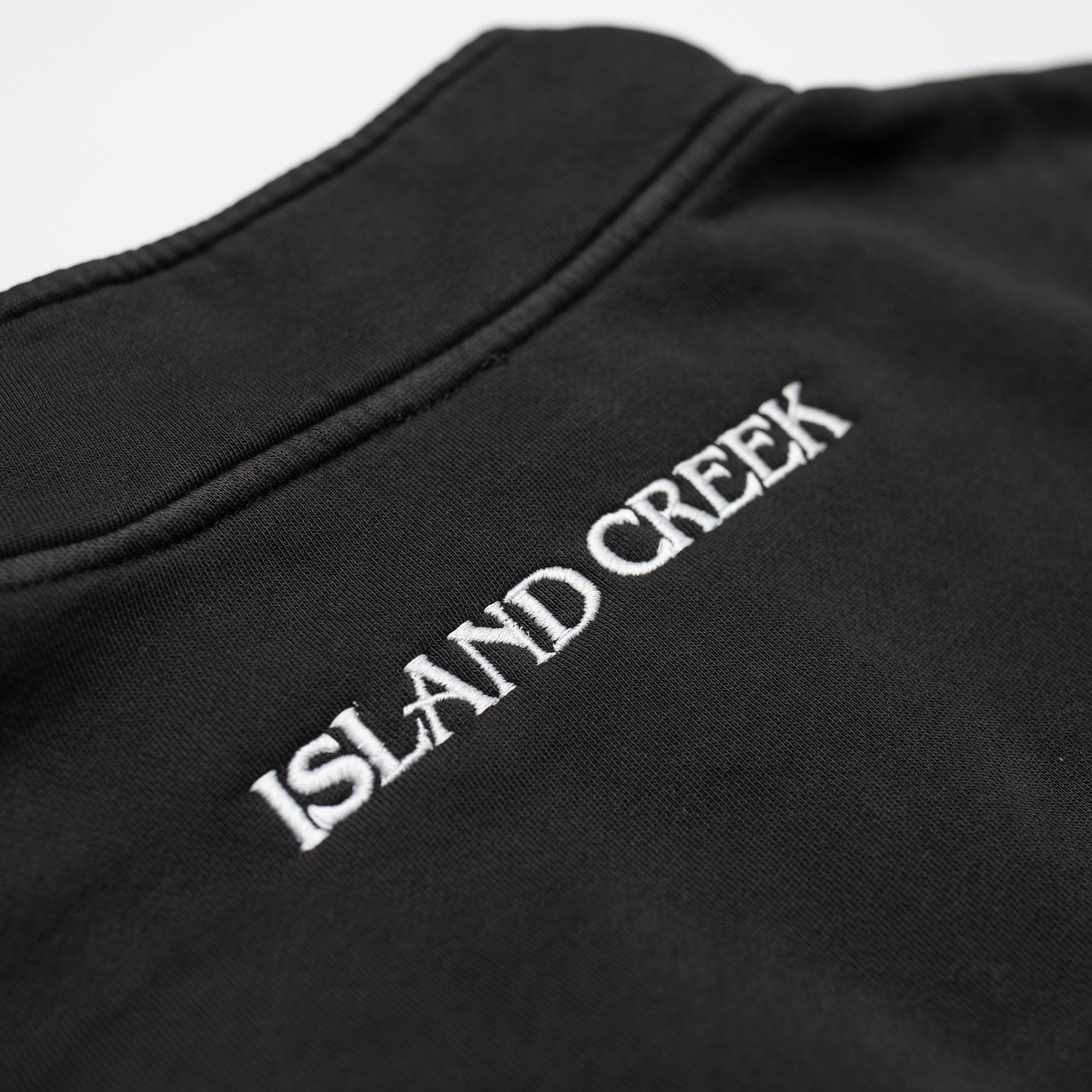 Island Creek Faded Black Mermaid Half Zip